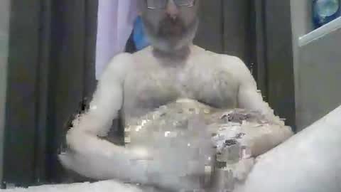 Snapshot of alex80581 chatting on 05/05/26, 07:11 Alexey online show from 05/05/26, 07:11