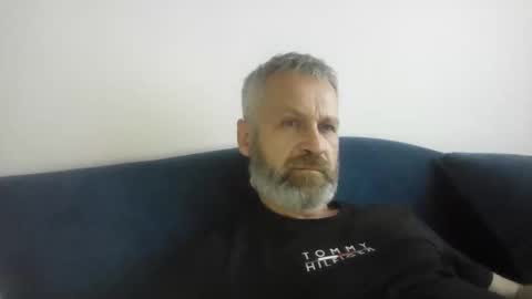 Snapshot of alex80581 chatting on 05/14/26, 04:58 Alexey online show from 05/14/26, 04:58