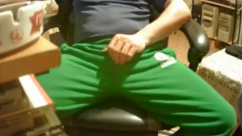 Snapshot of alex81pv1981 chatting on 03/06/25, 06:59 alex81pv1981 online show from 03/06/25, 06:59