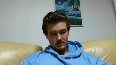 Snapshot of alex83530 chatting on 01/03/25, 06:35 Alex83530 online show from 01/03/25, 06:35