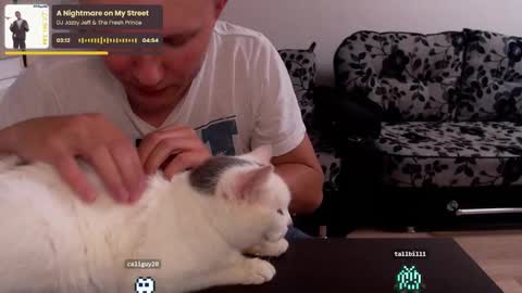 Snapshot of alex_amazing chatting on 10/04/25, 09:13 Alex Amazing online show from 10/04/25, 09:13