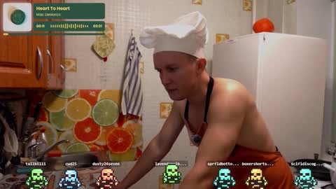 Snapshot of alex_amazing chatting on 10/14/25, 10:10 Alex Amazing online show from 10/14/25, 10:10