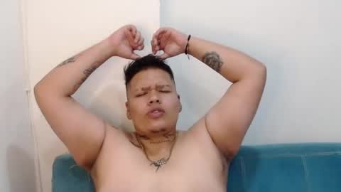 Snapshot of alex_bigclit chatting on 10/21/25, 12:11 alex_bigclit online show from 10/21/25, 12:11