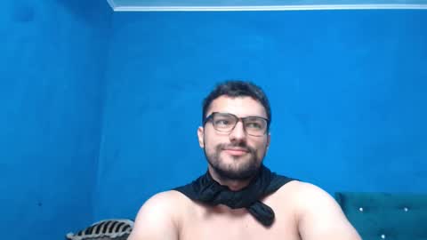 Snapshot of alex_blu chatting on 09/12/25, 05:13 Alex online show from 09/12/25, 05:13