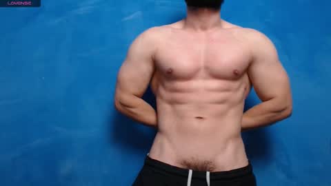 Snapshot of alex_blu chatting on 10/13/25, 10:32 Alex online show from 10/13/25, 10:32