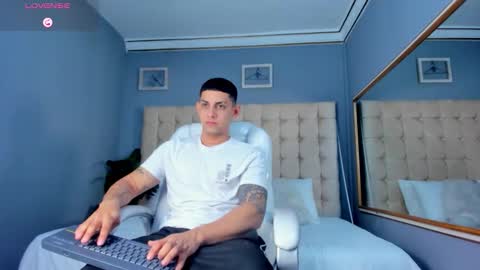 alex online show from 09/13/25, 11:54