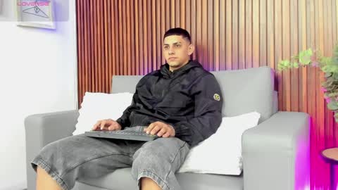 alex online show from 05/19/26, 12:11