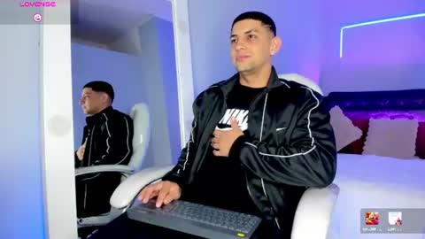 alex online show from 07/07/26, 12:09