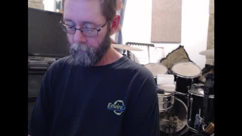alex_d25 online show from 05/31/26, 06:04