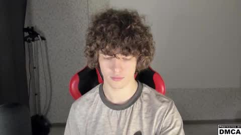 Snapshot of alex_mactavish chatting on 09/21/25, 09:38 Alexander online show from 09/21/25, 09:38