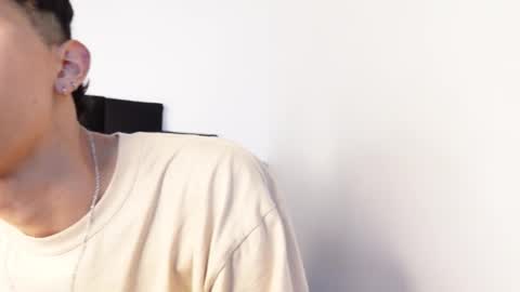 alex_mark_ online show from 10/01/25, 07:42