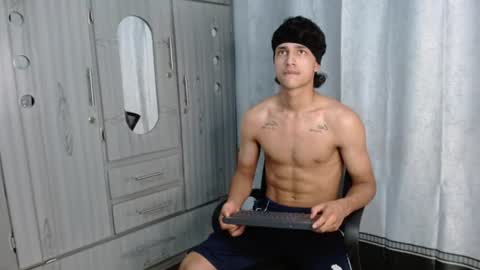 alex online show from 07/03/26, 12:17
