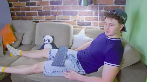 Alex online show from 06/14/26, 12:51
