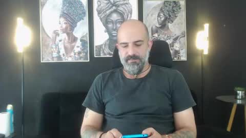 Alex Saints online show from 05/06/26, 02:55