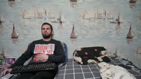 Snapshot of alex_sarah_sex chatting on 10/27/25, 09:41 Alex and Sarah online show from 10/27/25, 09:41