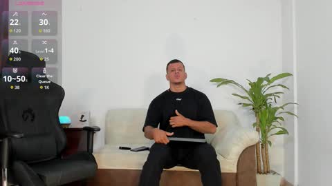 Snapshot of alex_tower chatting on 10/08/25, 12:41 Alex Towers online show from 10/08/25, 12:41