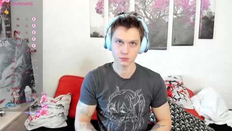 Alex WandHot online show from 01/11/25, 09:36