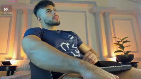 alex_wolf05 online show from 05/15/26, 07:10
