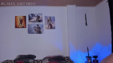 Snapshot of alex_zt chatting on 09/27/25, 07:08 x online show from 09/27/25, 07:08