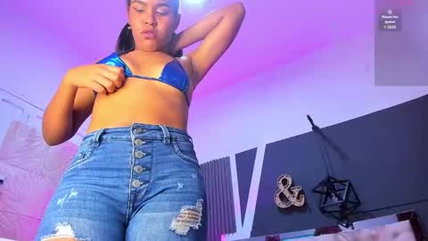 alexa andherson online show from 12/28/24, 08:04