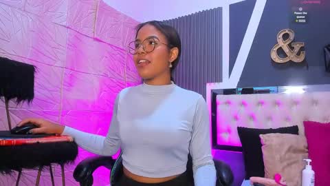alexa andherson online show from 01/05/25, 12:42
