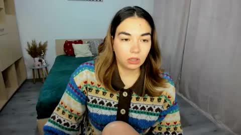 Snapshot of alexa_dolly chatting on 12/02/25, 06:30 Alexa online show from 12/02/25, 06:30