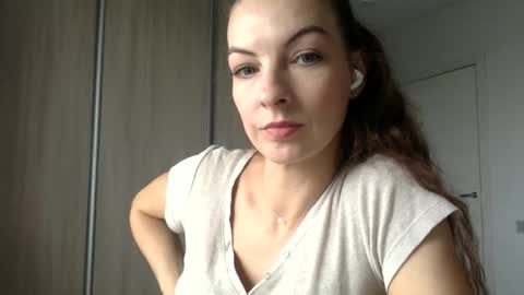 alexa_dreaam online show from 09/21/25, 06:59