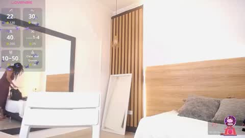 Alexa Forbes online show from 06/03/26, 03:31