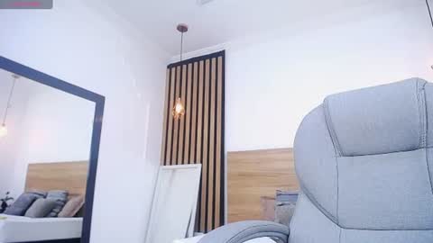 Alexa Forbes online show from 07/09/26, 02:48