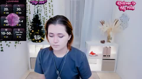 Snapshot of alexa_lexi chatting on 01/05/25, 10:53 alexa_lexi online show from 01/05/25, 10:53