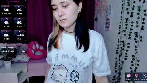 alexa_lexi online show from 05/19/26, 10:43