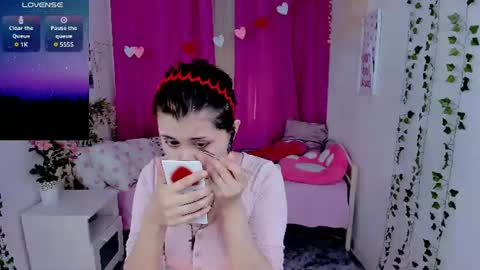 Snapshot of alexa_lexi chatting on 07/17/26, 11:06 alexa_lexi online show from 07/17/26, 11:06