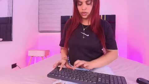 Snapshot of alexa_meller chatting on 05/13/26, 03:04 Alexa online show from 05/13/26, 03:04