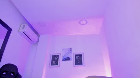 Alexa Millers online show from 02/08/25, 07:37