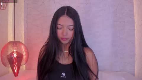 Alexa Millers online show from 11/24/25, 04:12