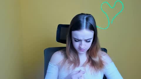 Snapshot of alexa_missu chatting on 11/23/25, 12:05 Alexa online show from 11/23/25, 12:05