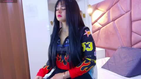 Alexandra online show from 06/06/26, 12:10