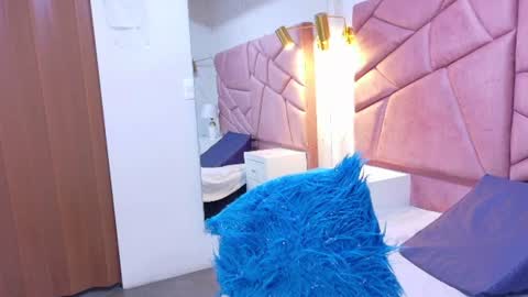 Alexandra online show from 06/18/26, 03:16