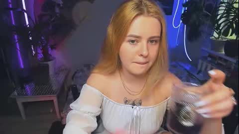 alexa_pirs online show from 09/28/25, 01:16