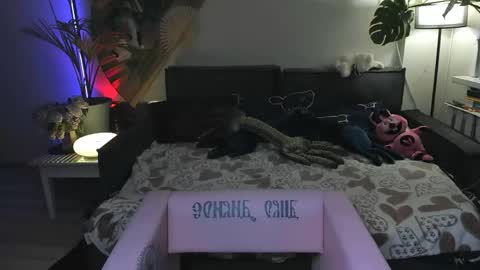 alexa_pirs online show from 05/13/26, 05:21