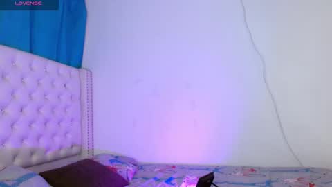 Snapshot of alexa_priincess chatting on 11/03/25, 05:25 online show from 11/03/25, 05:25