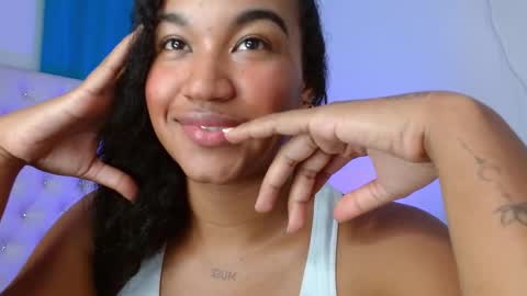 Snapshot of alexa_priincess chatting on 11/04/25, 10:20 online show from 11/04/25, 10:20