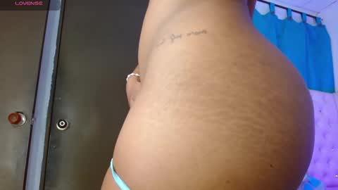 Snapshot of alexa_priincess chatting on 11/13/25, 04:39 online show from 11/13/25, 04:39