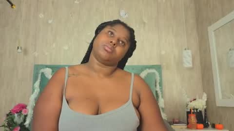 Snapshot of alexa_roussee chatting on 11/28/25, 02:53 Alexa online show from 11/28/25, 02:53