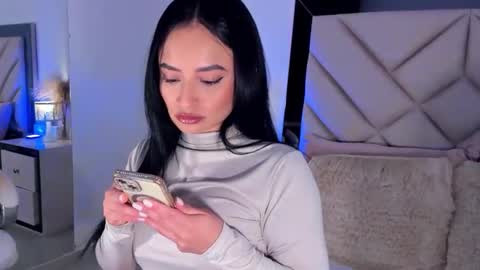alexa_tobar online show from 05/20/26, 10:16