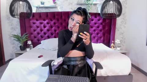 Snapshot of alexa_vandercloude chatting on 03/07/25, 03:18 alexa_vandercloude online show from 03/07/25, 03:18