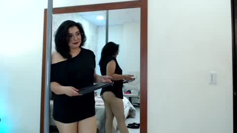 Alexaa sanz online show from 05/28/26, 05:54