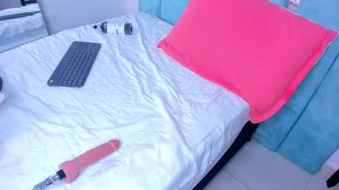 alexaa_small online show from 03/10/25, 03:20