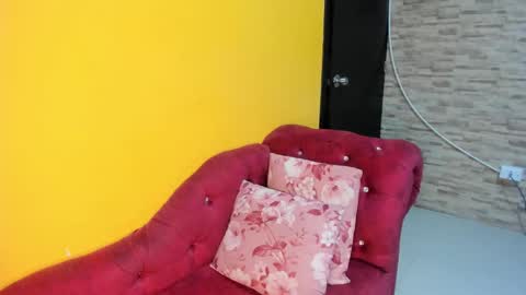 alexaa_small online show from 09/12/25, 02:22