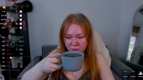 Snapshot of alexaabee chatting on 06/03/26, 08:06 alexaabee online show from 06/03/26, 08:06